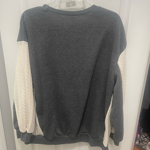 SHEIN Gray and Cream Crew Neck Sweater with Textured Sleeves - Picture 7 of 10